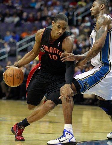 切尔西1比3利兹联，三重原因导致输球，71%控球率难转胜局（切尔西1-3不敌利兹联：三大因素致败，71%控球难改战局）