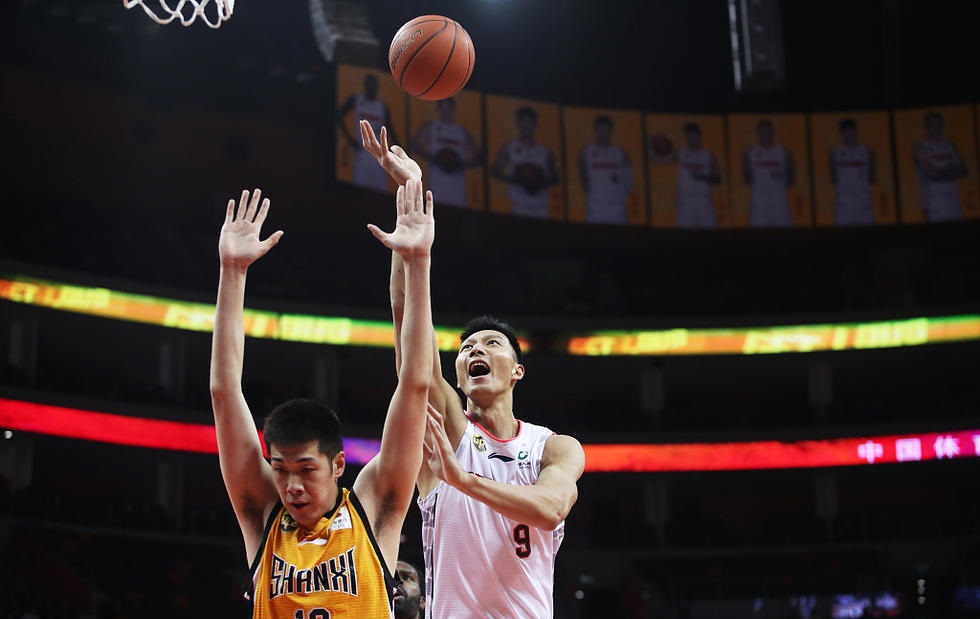 历届足协杯冠军：近四年四支冠军，国安第5次夺冠（足协杯历届冠军一览：近四年四队登顶，国安第五次捧杯）