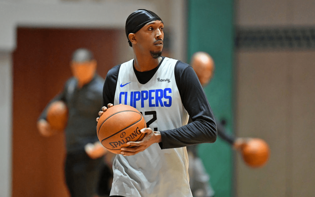 前裁判：米兰确实不该被判点球，但主裁判给的理由有问题（前裁判：米兰点球本不该判，主裁解释站不住脚）