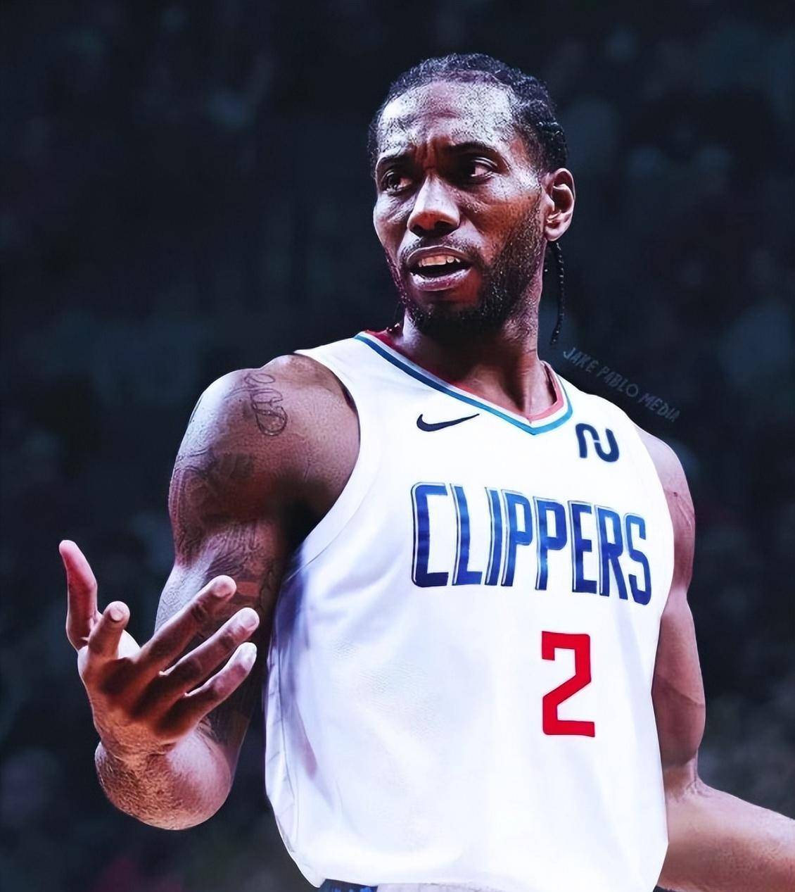 这队值得更高的排名（这支队伍理应名列更前）