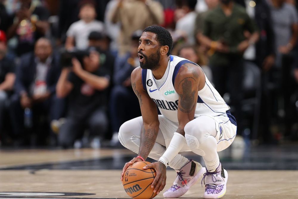 小花生退役后台痛哭！ruler赛后采访狂言：我们已经在选皮肤了（小花生宣布退役后台落泪，Ruler赛后豪言：我们已经开始选冠军皮肤了）