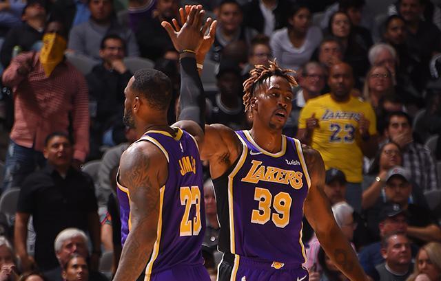 快船双核心合砍60+（快船双核联手狂砍60+）